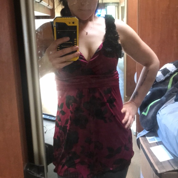 2 for $36 ❤️Flowy top sz Large - Picture 1 of 5